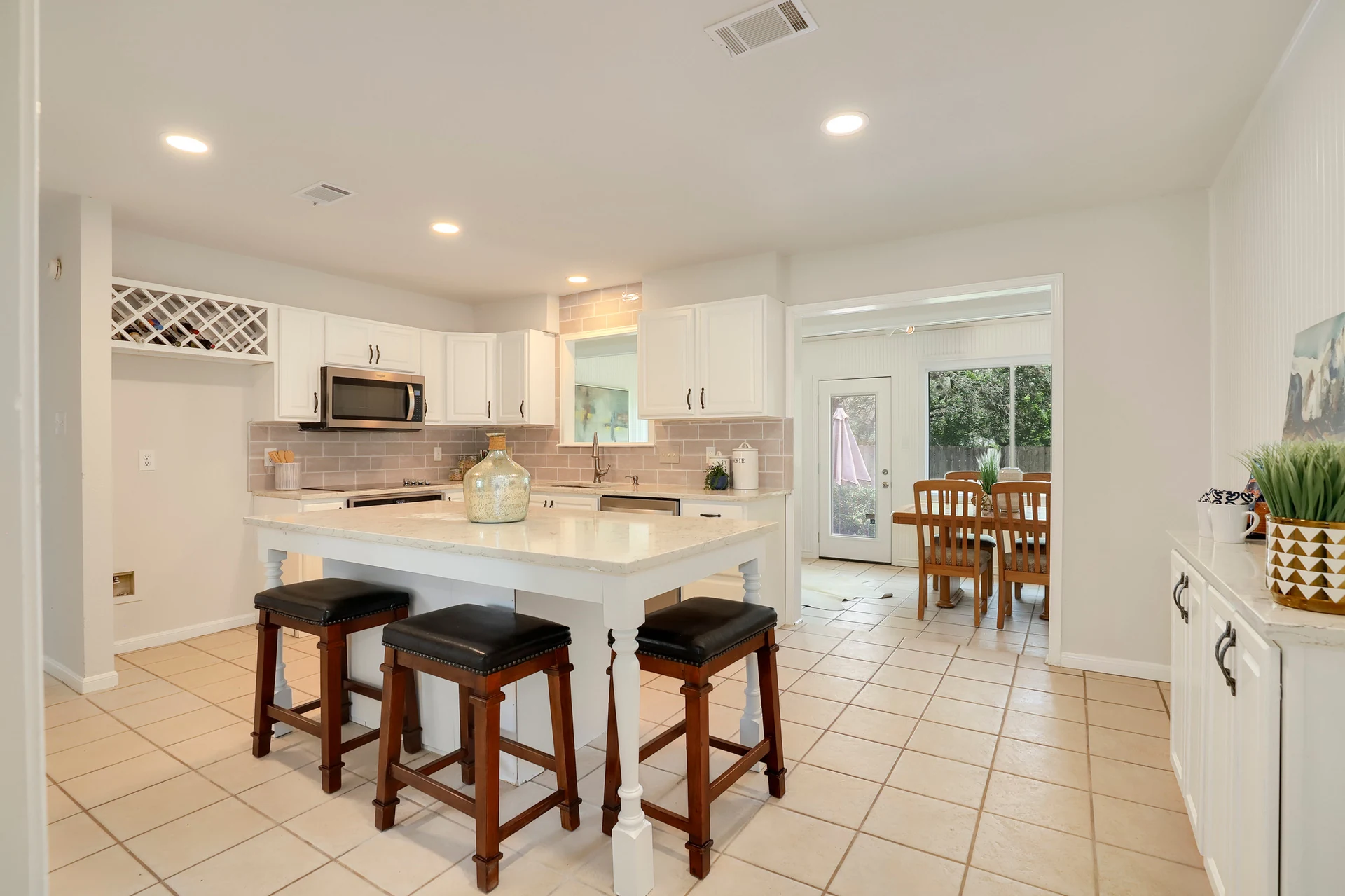 Kitchen bar remodel